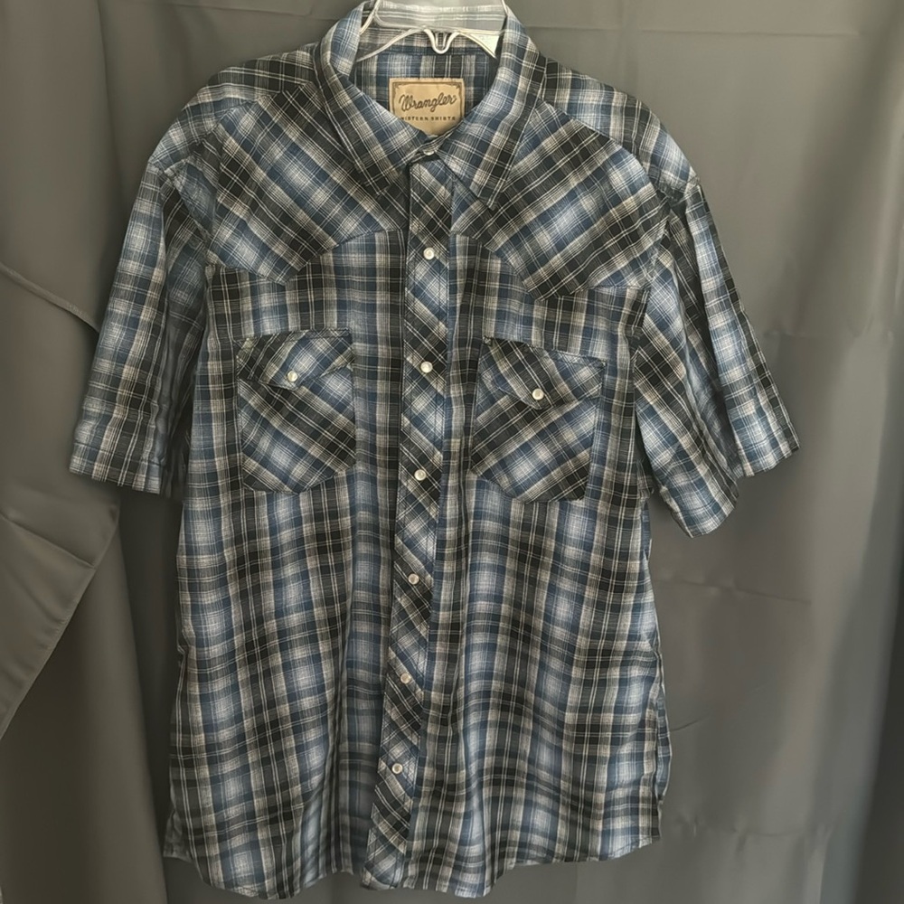 Wrangler Western wear short sleeve shirt